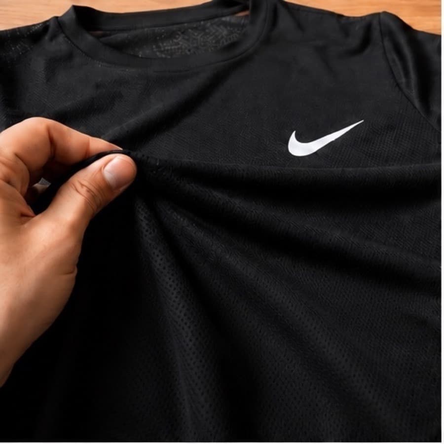 Photo client Salma — pack t-shirts sport